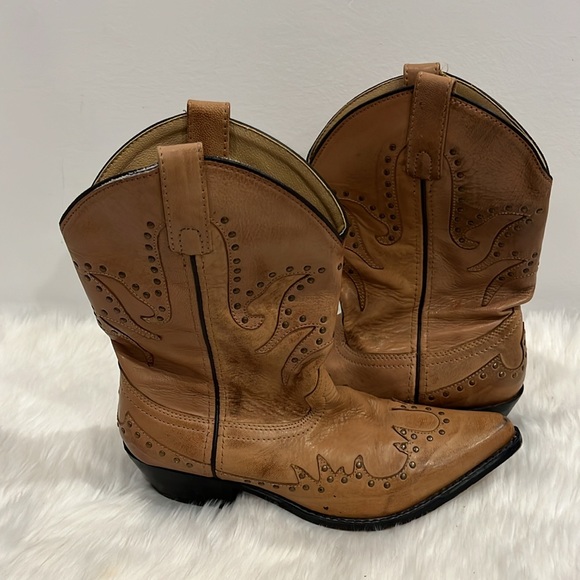 Smoky Mountain Willow Leather Boot with Studs Beige Western Cowboy Women SZ 7.5 - Picture 2 of 11